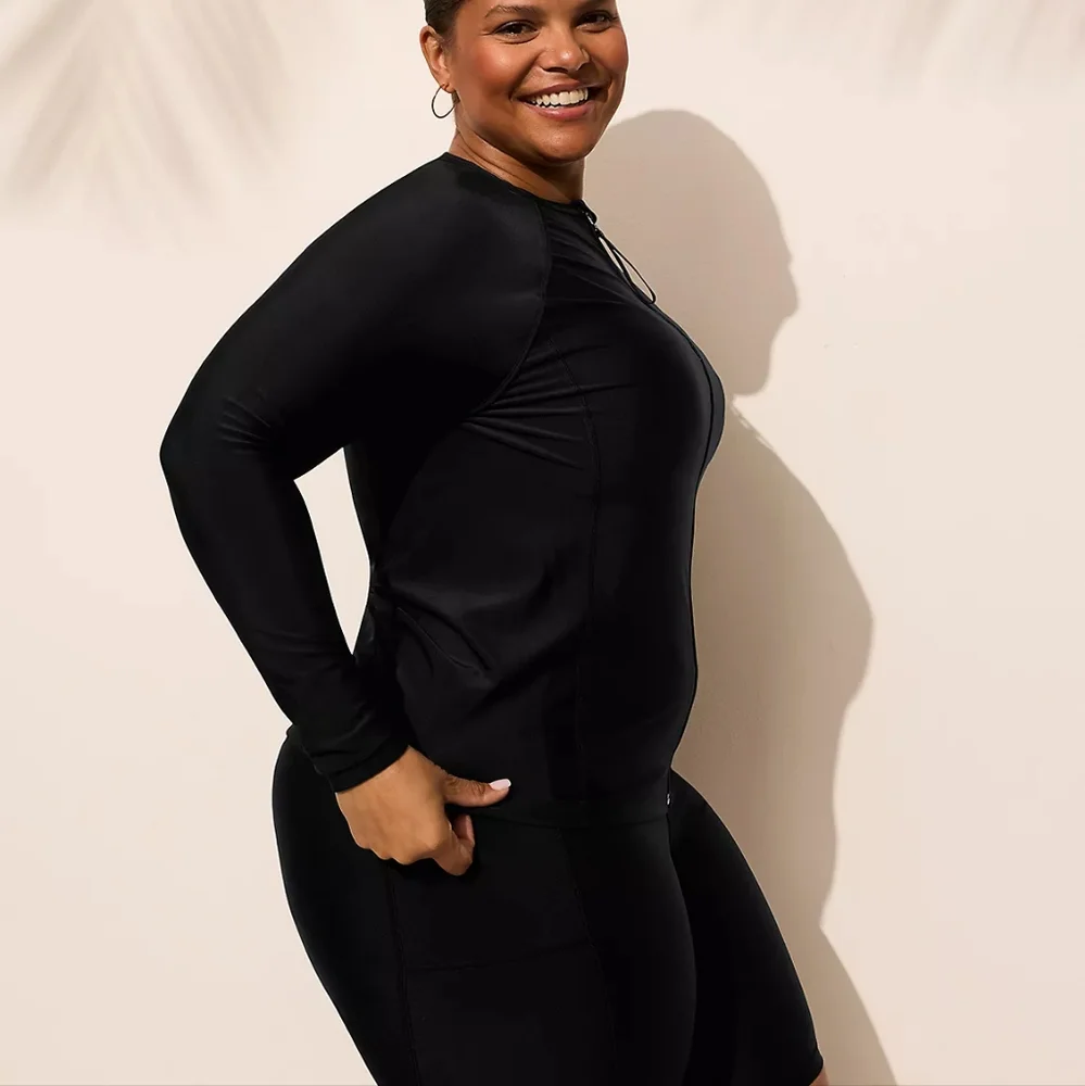 Lane Bryant Cacique Black Full Zip Rashguard Long Sleeve Swim Top Size 24 NWT